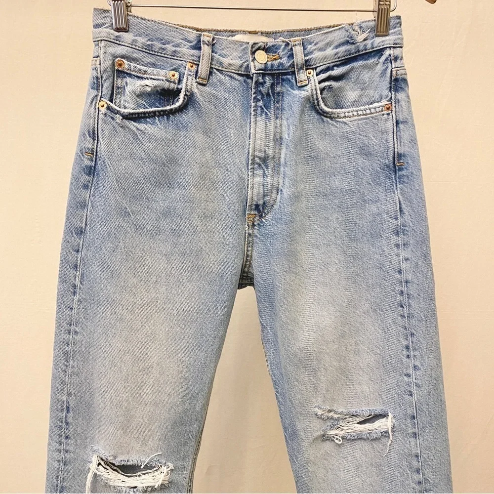 Zara Size 4 High Rise Mom Jeans Ripped Knees Frayed Waistband Distressed Tapered